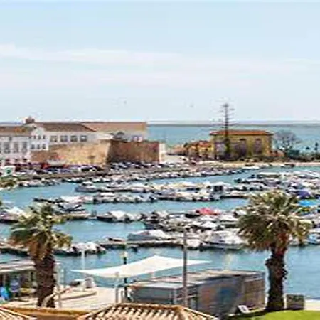 Divine * District de Faro